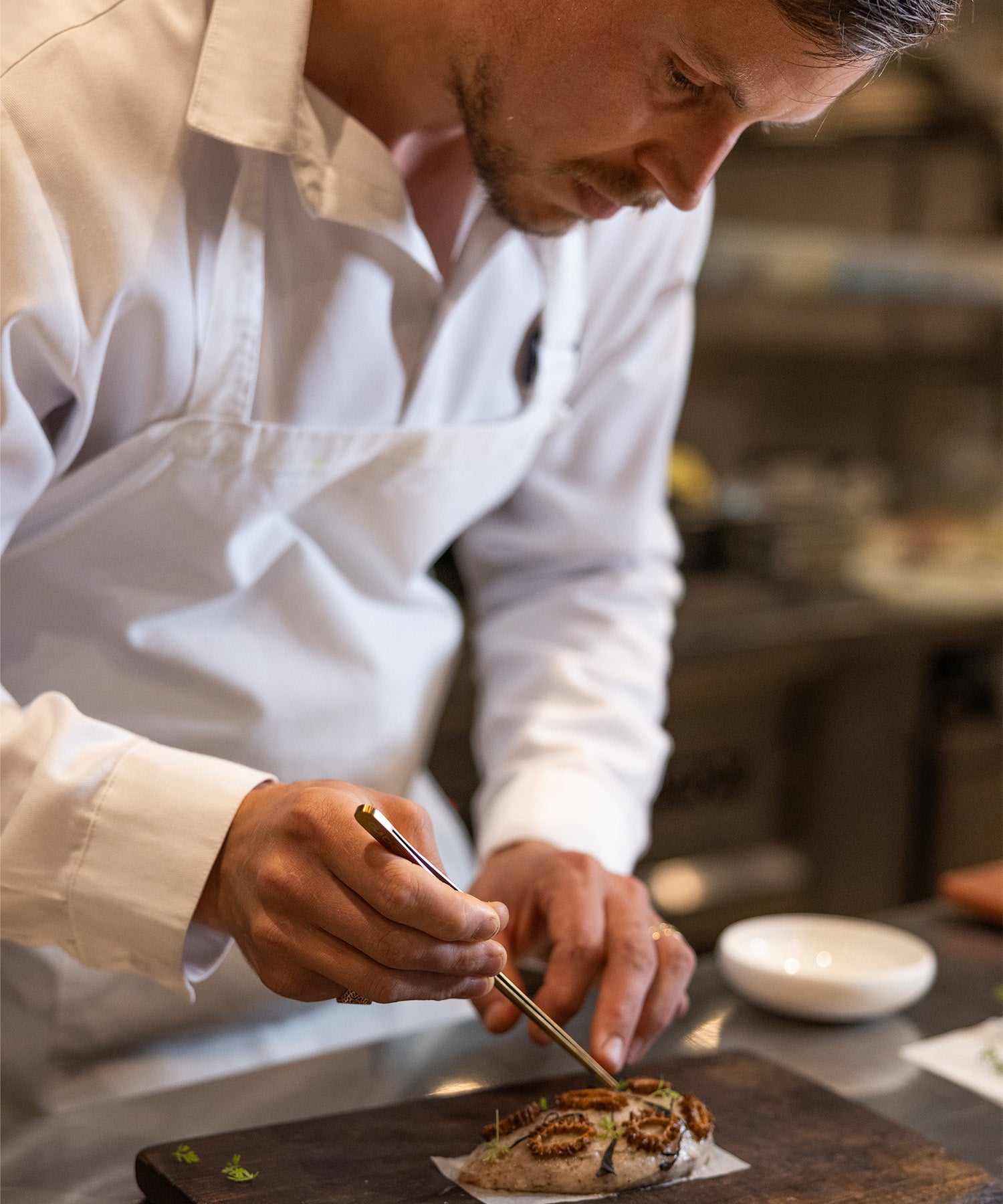 La Colombe Gold Tweezers