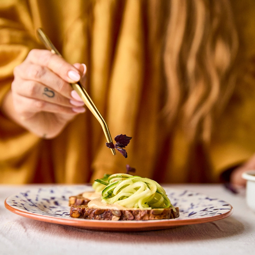 oui-chef-medium-angled-tip-plant-academy